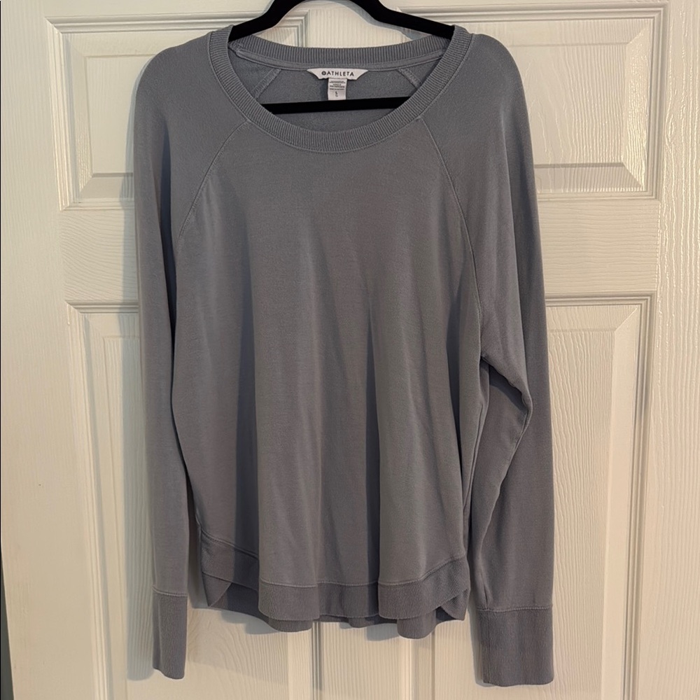 Athleta lightweight sweatshirt large